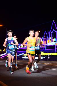 BIB: 43954, 41840, 41584
                            <button type="button" onclick="openModal(22856408)" class="btn btn-primary btn-sm float-right btn-popup" data-toggle="modal" data-target=".modal-high-quality">
                        <i class="fas fa-shopping-cart"></i> Add to Cart
                    </button>
                                            <button type="button" onclick="isThisMe(22856408, true)" class="btn btn-success btn-sm float-right btn-popup btn-isme hidden" data-toggle="tooltip" data-placement="bottom" title="นี่คือรูปของคุณใช่ไหม คลิกที่นี่เพื่อเอาเข้าอัลบั้ม">
                        <i class="fas fa-plus"></i> Add to album
                    </button>
                    <button type="button" onclick="isThisMe(22856408, false)" class="btn btn-warning btn-sm float-right btn-popup btn-isnotme hidden">
                        <i class="fas fa-ban"></i> Remove from album
                    </button>